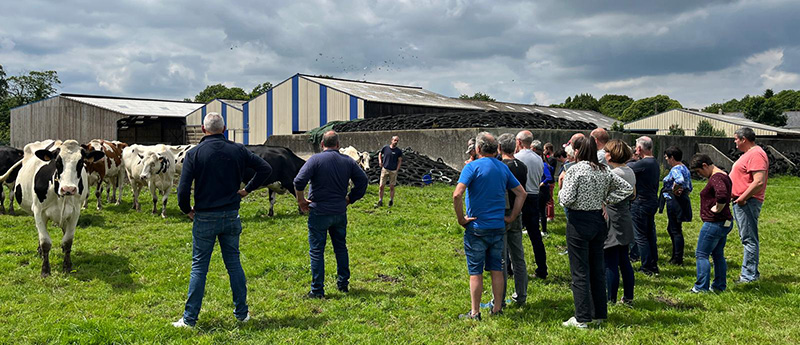 Visites d’élevages organisées par Armor Prim’Holstein dans le Finistère